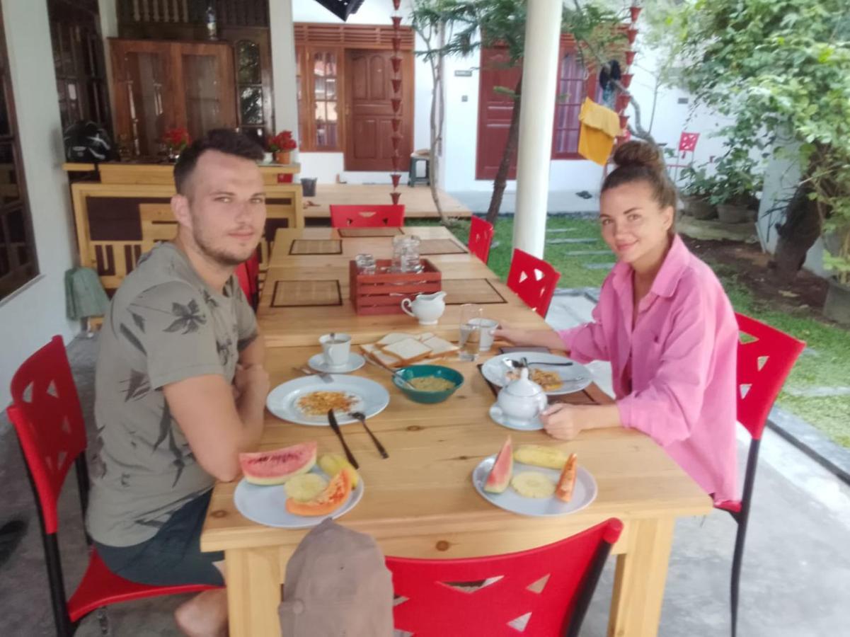 Rituale Guest House - Surf & Yoga Мириса Екстериор снимка