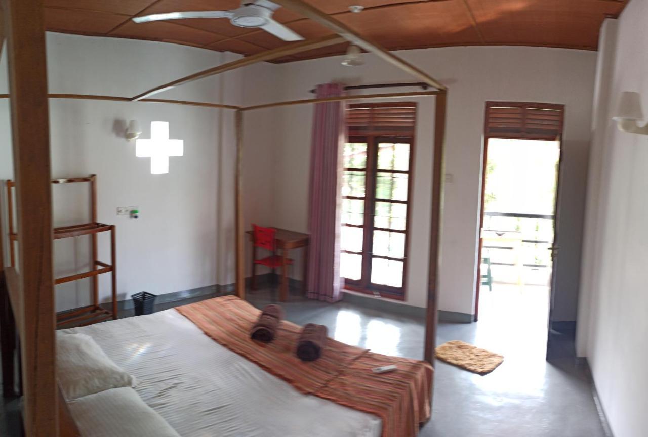 Rituale Guest House - Surf & Yoga Мириса Екстериор снимка