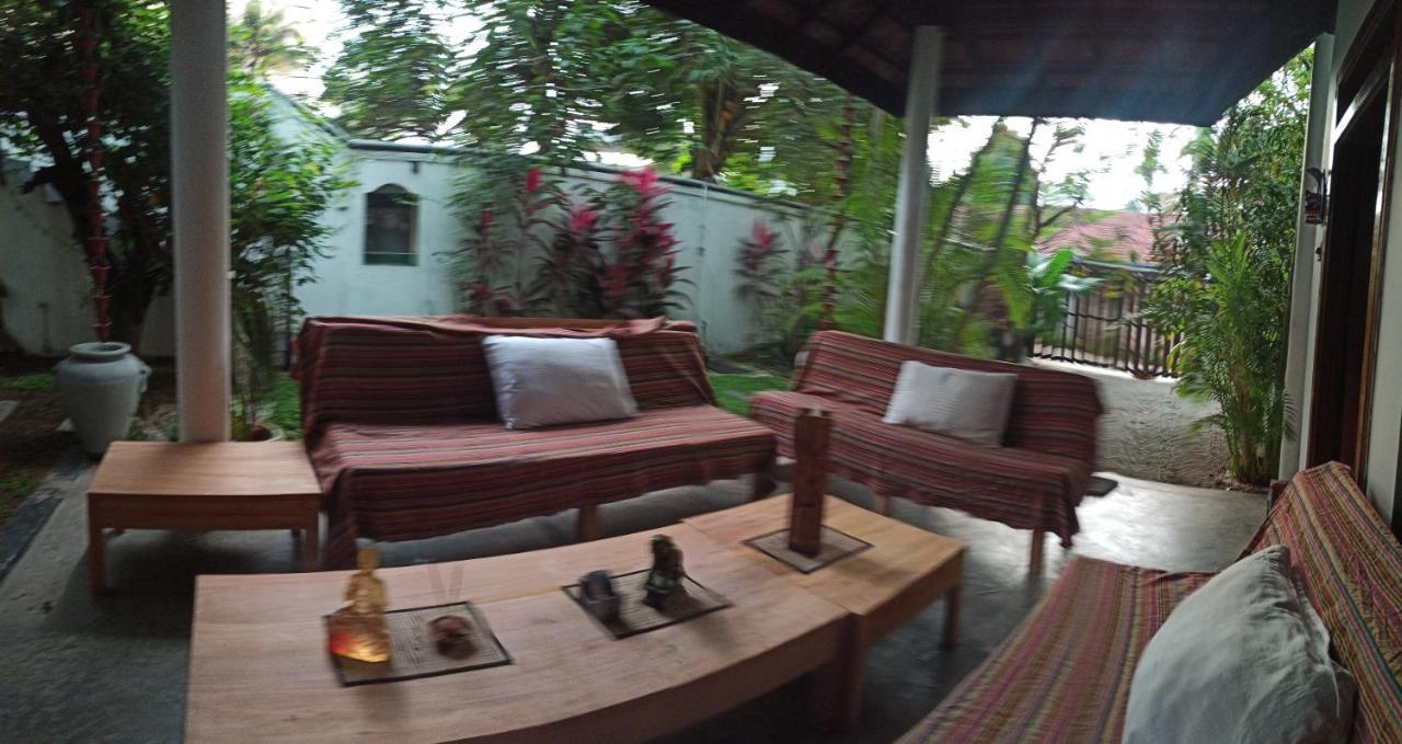 Rituale Guest House - Surf & Yoga Мириса Екстериор снимка