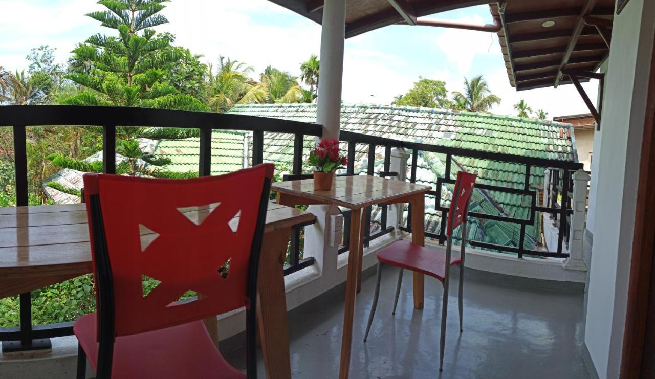 Rituale Guest House - Surf & Yoga Мириса Екстериор снимка