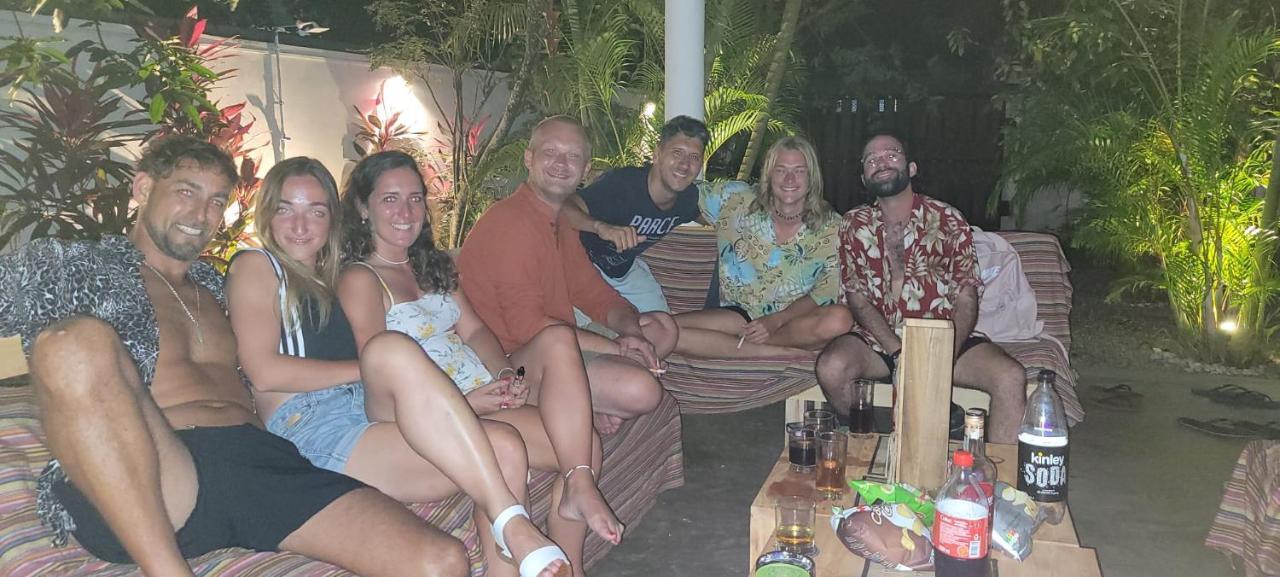Rituale Guest House - Surf & Yoga Мириса Екстериор снимка
